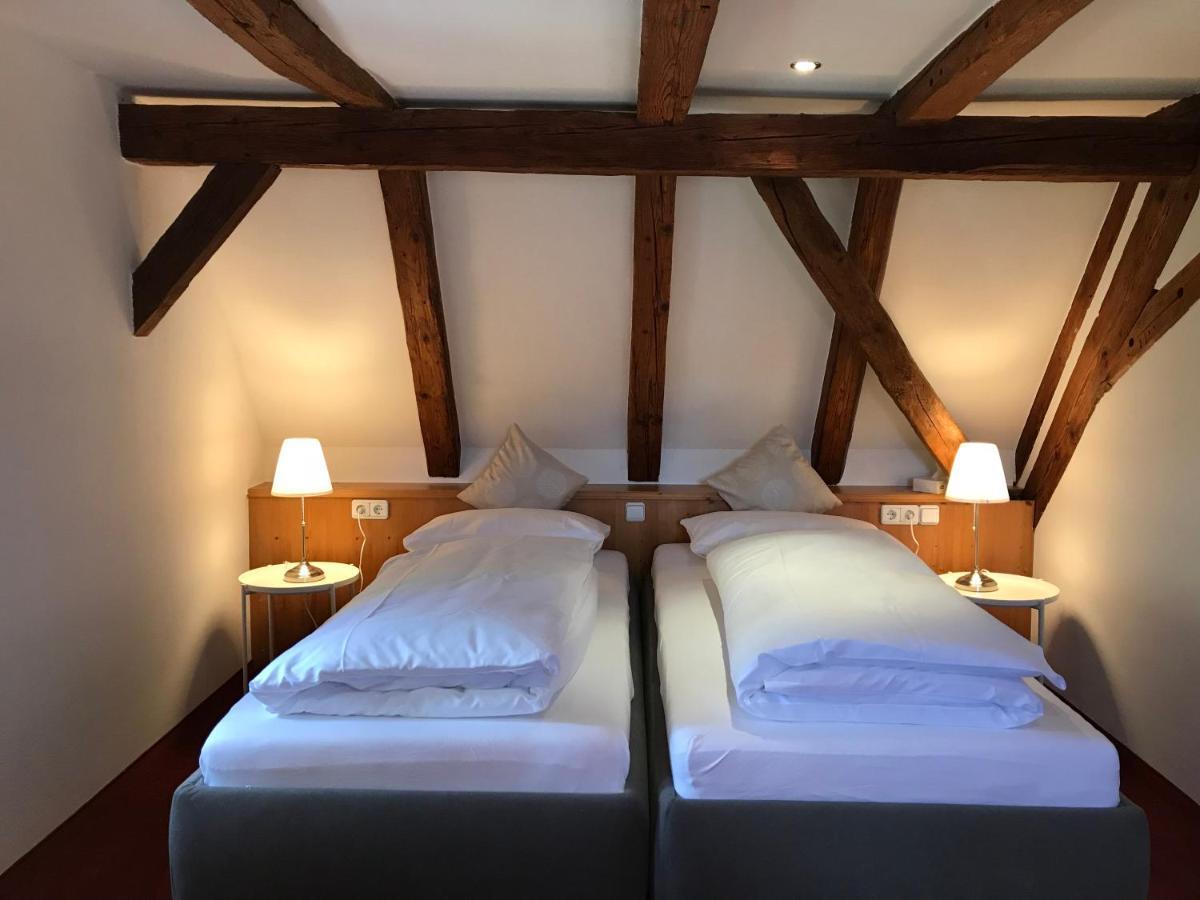 Hotel Hohe Schule Bad Ueberkingen Номер фото