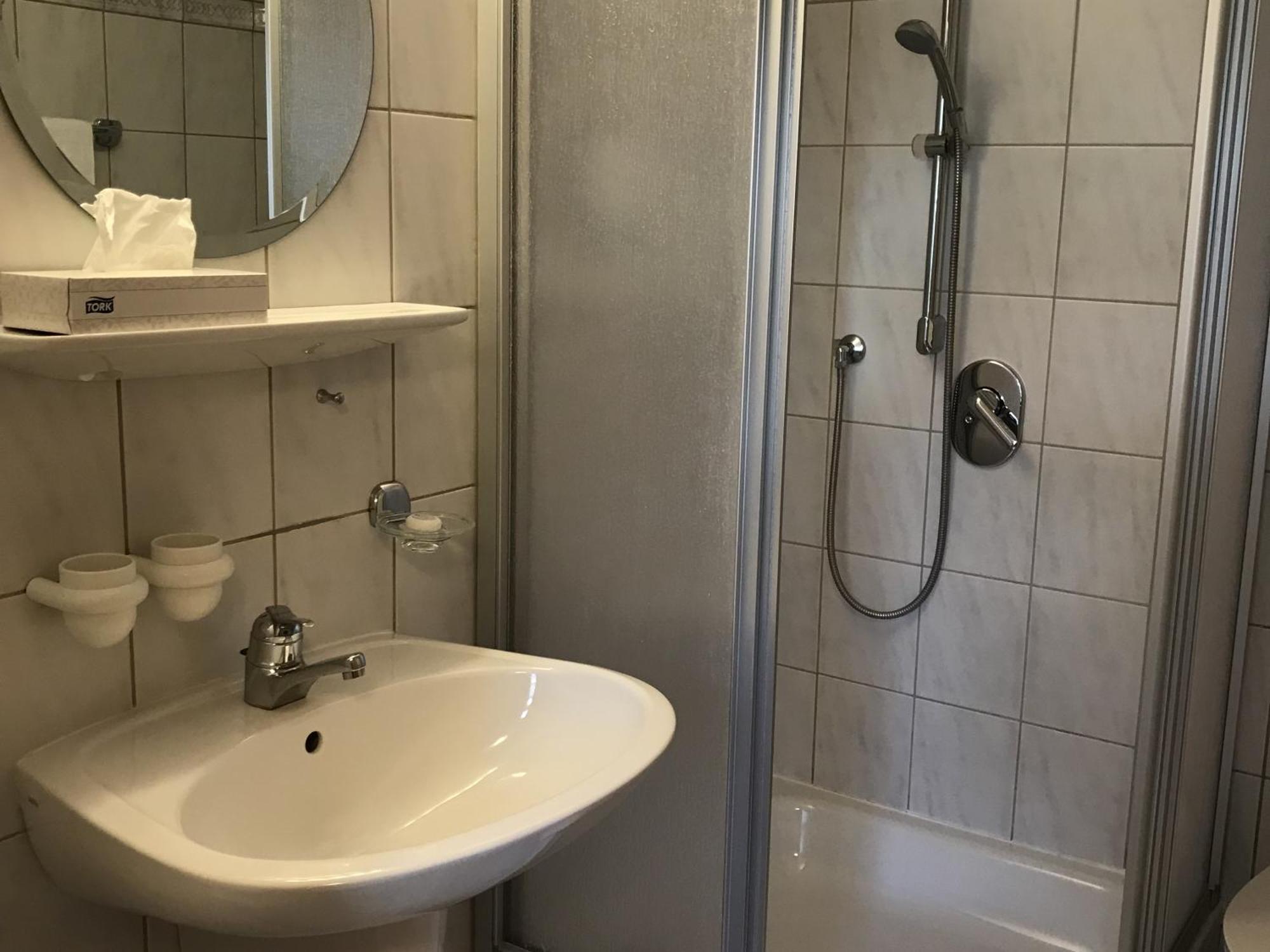 Hotel Hohe Schule Bad Ueberkingen Номер фото